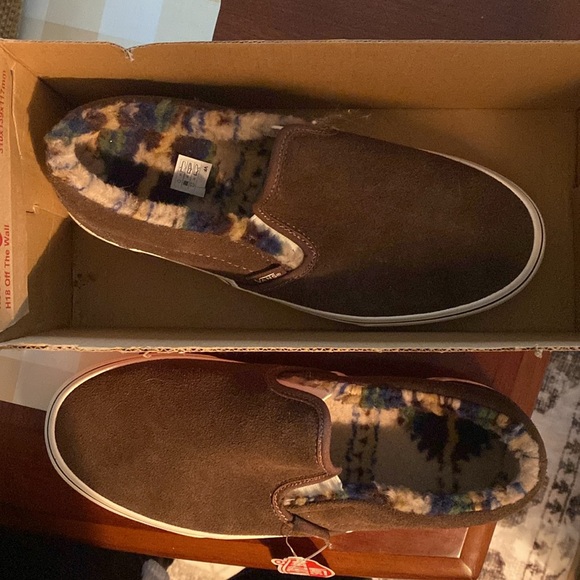 NEW IN BOX Vans Classic Slip On Sherpa Rain Drum Brown Marsh Men’s 7 Women 8.5 - Picture 3 of 4